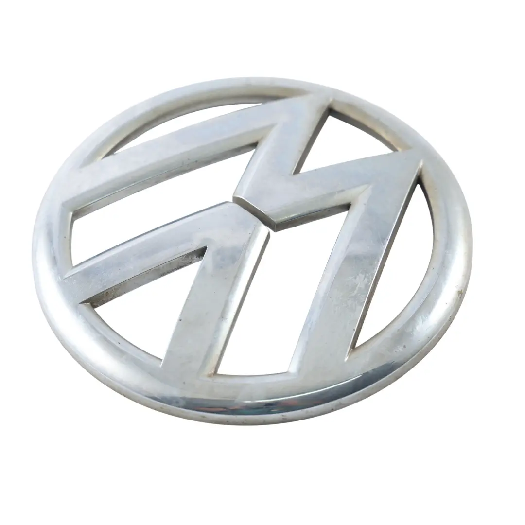 Emblema Portellone Posteriore per Volkswagen Caddy Maxi 2C con numero di parte 2K5853630A Volkswagen Caddy Maxi 2C Emblema Portellone Posteriore - SKU 2K5853630A-1 - Numero di parte 2K5853630A