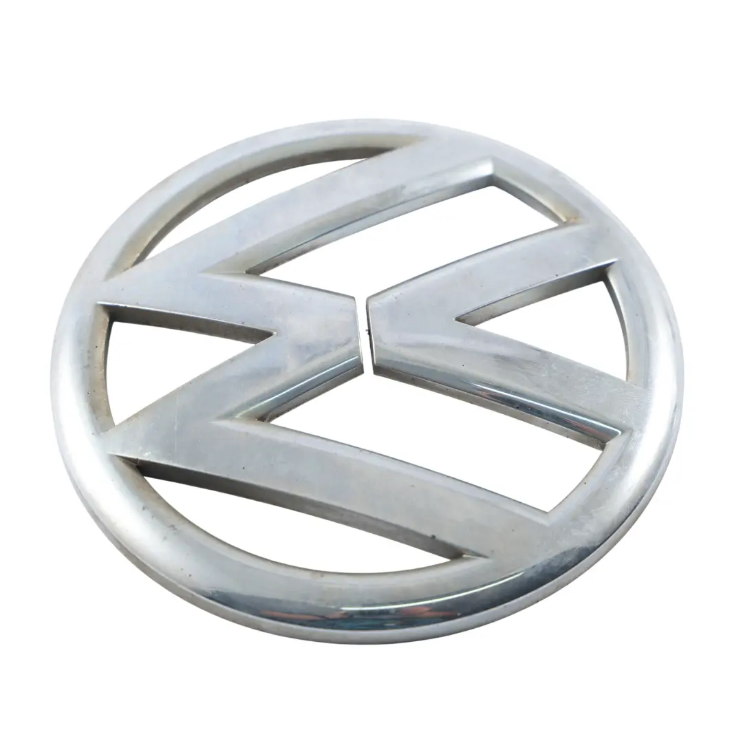 Emblema Portellone Posteriore per Volkswagen Caddy Maxi 2C con numero di parte 2K5853630A Volkswagen Caddy Maxi 2C Emblema Portellone Posteriore - SKU 2K5853630A-1 - Numero di parte 2K5853630A