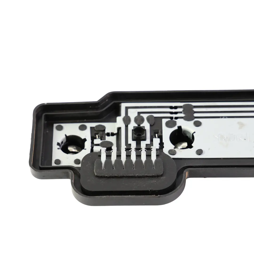 Volkswagen Caddy Portabulbi Fanale Posteriore Sinistro - SKU 2K5945257 - Numero di parte 2K5945257