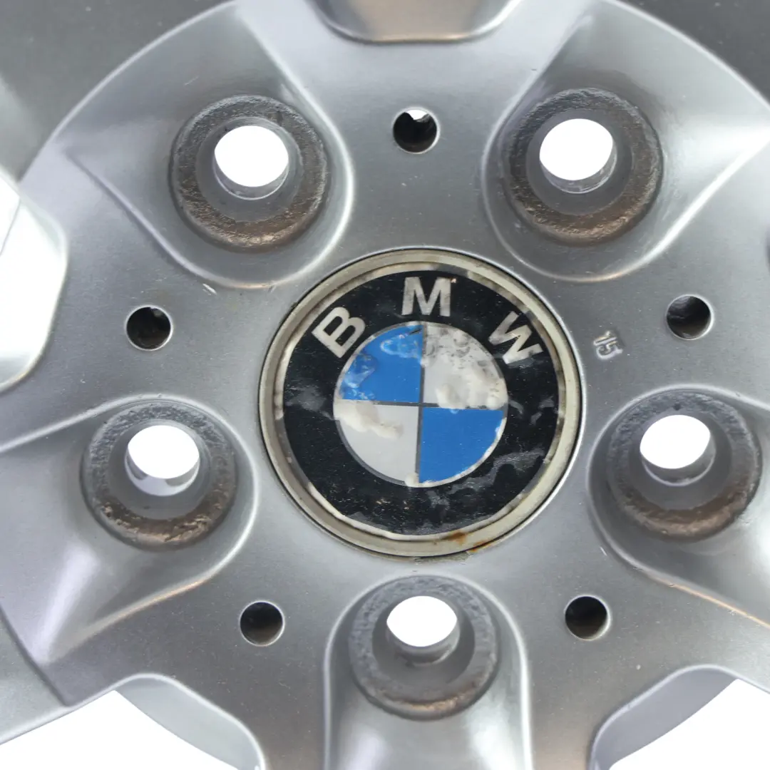 BMW X3 E83 Jante En Alliage De Roue Argentée 18" 8J ET:46 Star Spoke 113 - SKU 3401201-5 - Numéro de pièce 3401201