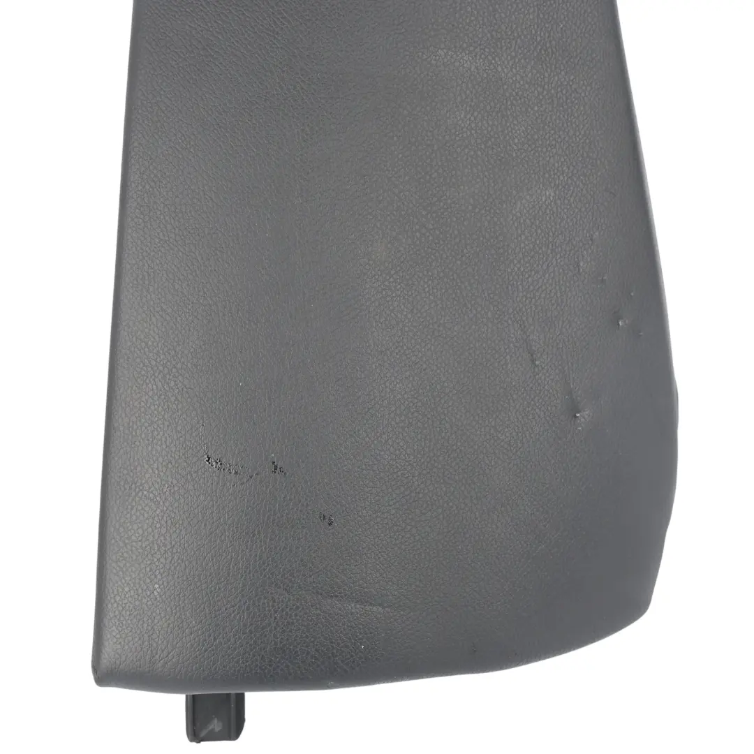 BMW X3 E83 LCI Rear Seat Right O/S Lateral Panel Black Leather 3330438 - SKU 3443208-1 - Part number 3443208