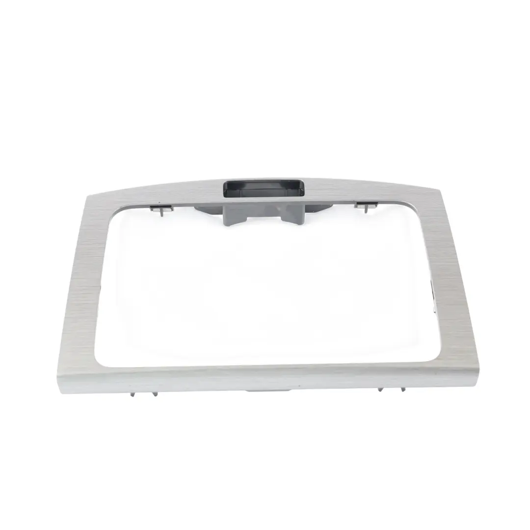 Cornice Copertura Autoradio CD Iridium per Volkswagen Passat B7 con numero di parte 3AA858069H Volkswagen Passat B7 Cornice Copertura Autoradio CD Iridium - SKU 3AA858069H - Numero di parte 3AA858069H