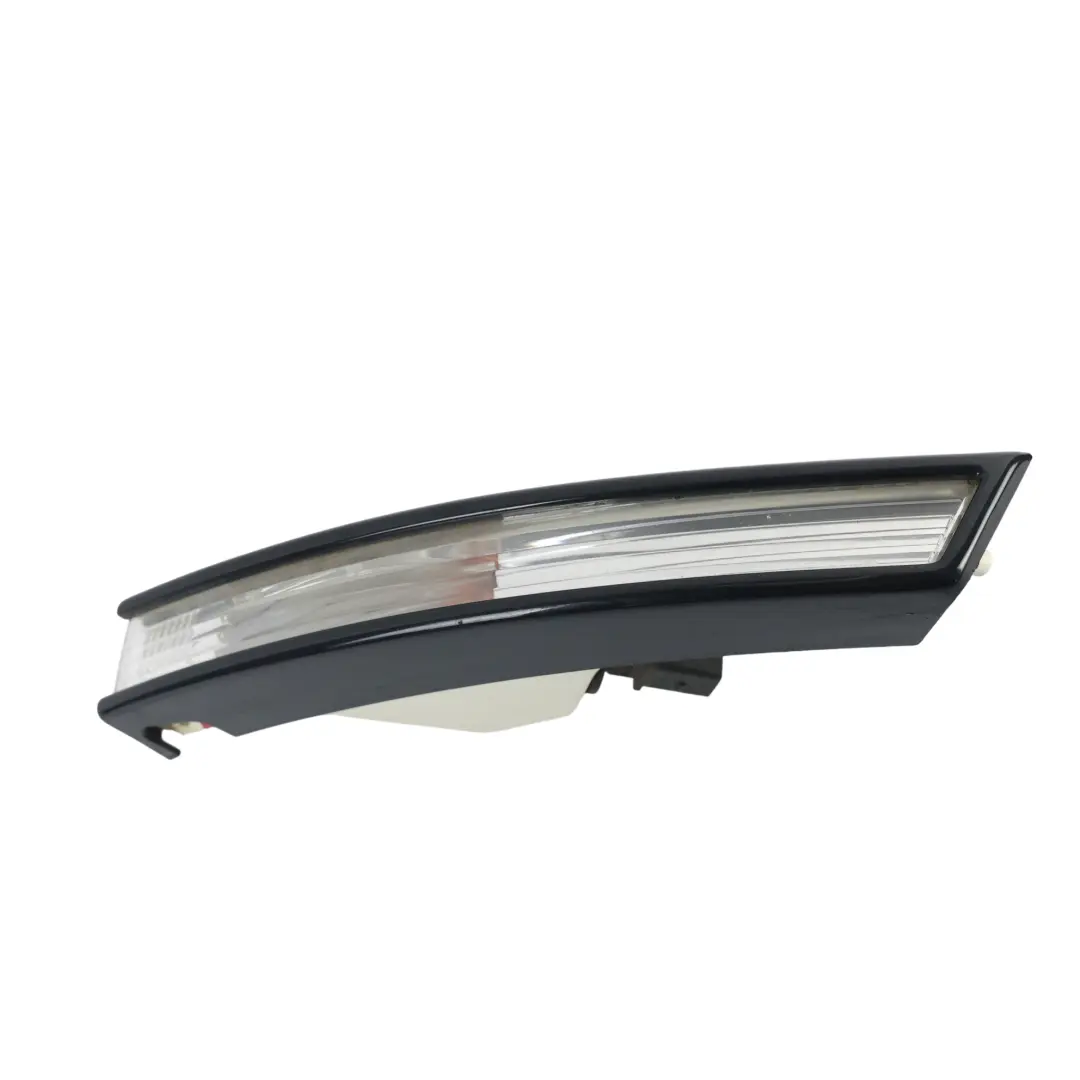 Front Bumper Turn Indicator Light Lamp Left N/S 3C0807717 to Volkswagen Passat B6 with Part number 3C08077170 Volkswagen Passat B6 Front Bumper Turn Indicator Light Lamp Left N/S 3C0807717 - SKU 3C08077170 - Part number 3C08077170