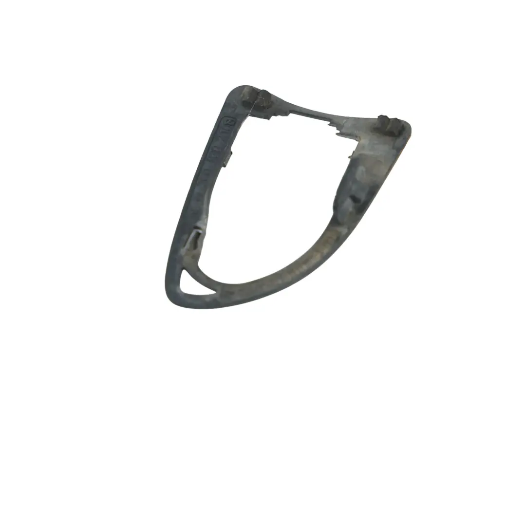 Cubierta Manija Puerta Trasera Derecha para Volkswagen Passat B6 B7 CC con número de pieza 3C0839210B Volkswagen Passat B6 B7 CC Cubierta Manija Puerta Trasera Derecha - SKU 3C0839210B - Número de pieza 3C0839210B