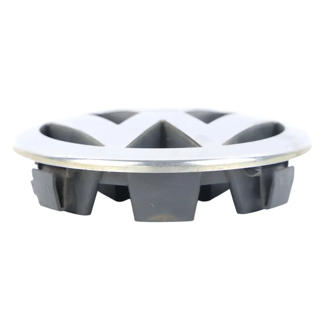 Volkswagen Passat B6 Emblemat Zderzaka Przedniego 130MM - SKU 3C0853601C - Numer Części 3C0853601C
