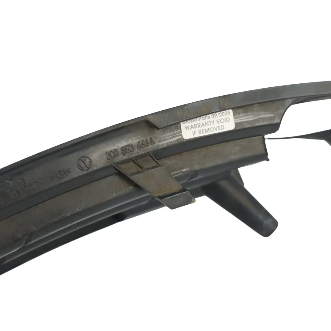Volkswagen Passat B6 Moldura Rejilla Parachoques Delantero Derecho - SKU 3C0853666A - Número de pieza 3C0853666A