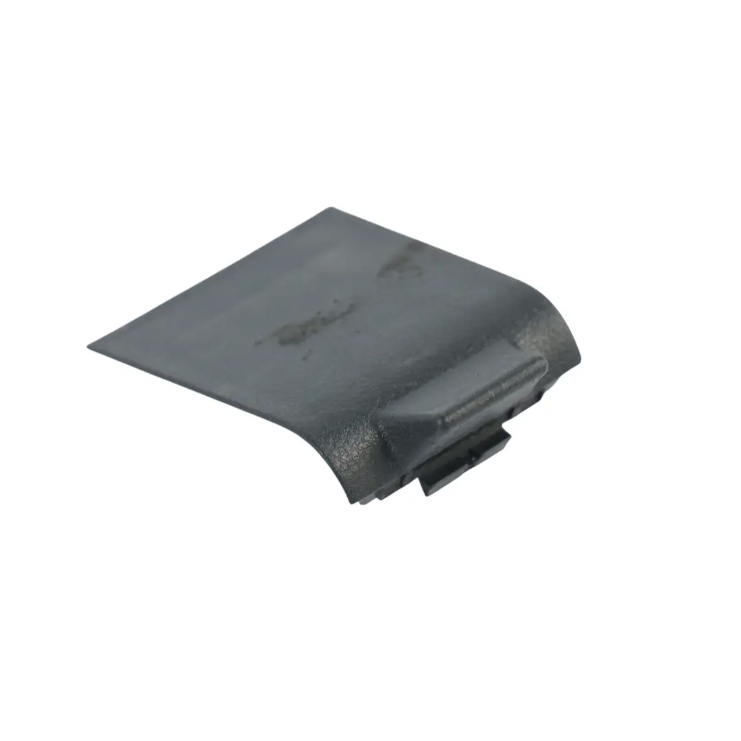 Panel Drzwi Przednich Schowek Prawy do Volkswagen Passat B6 o numerze 3C0867939 Volkswagen Passat B6 Panel Drzwi Przednich Schowek Prawy - SKU 3C0867939 - Numer Części 3C0867939