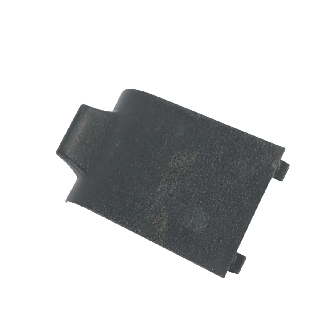 Panel Drzwi Przednich Schowek Prawy do Volkswagen Passat B6 o numerze 3C0867939 Volkswagen Passat B6 Panel Drzwi Przednich Schowek Prawy - SKU 3C0867939 - Numer Części 3C0867939