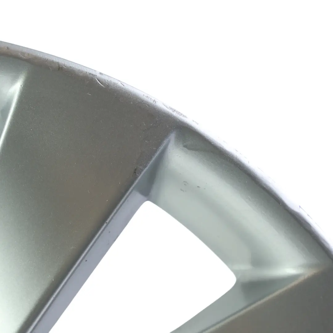 Mk3 Argento Cerchio In Lega 18" 8J ET:41 per Volkswagen Scirocco con numero di parte 3C8601025D Volkswagen Scirocco Mk3 Argento Cerchio In Lega 18" 8J ET:41 - SKU 3C8601025D-4 - Numero di parte 3C8601025D