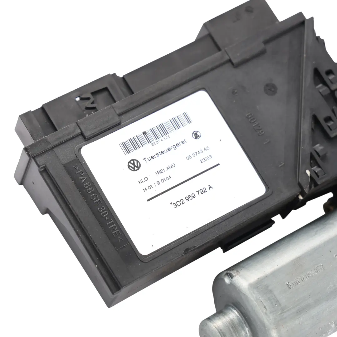 Window Motor Front Passenger Side N/S to Porsche Cayenne 9PA with Part number 3D2959792A Porsche Cayenne 9PA Window Motor Front Passenger Side N/S - SKU RHD-3D2959792A - Part number 3D2959792A