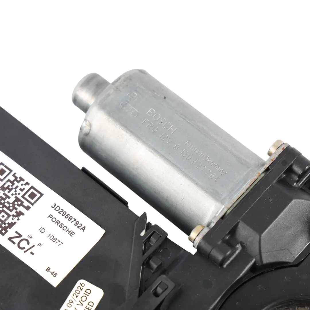 Window Motor Front Passenger Side N/S to Porsche Cayenne 9PA with Part number 3D2959792A Porsche Cayenne 9PA Window Motor Front Passenger Side N/S - SKU RHD-3D2959792A - Part number 3D2959792A