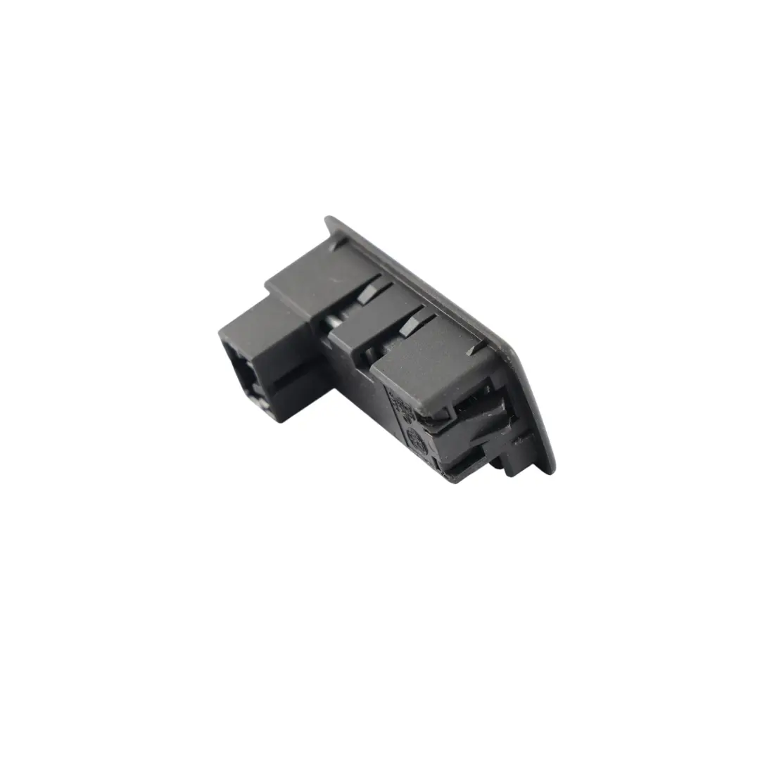 VW Volkswagen T-ROC A11 Tailgate Release Opener Switch Button Panel - SKU 3G0959831-1 - Part number 3G0959831