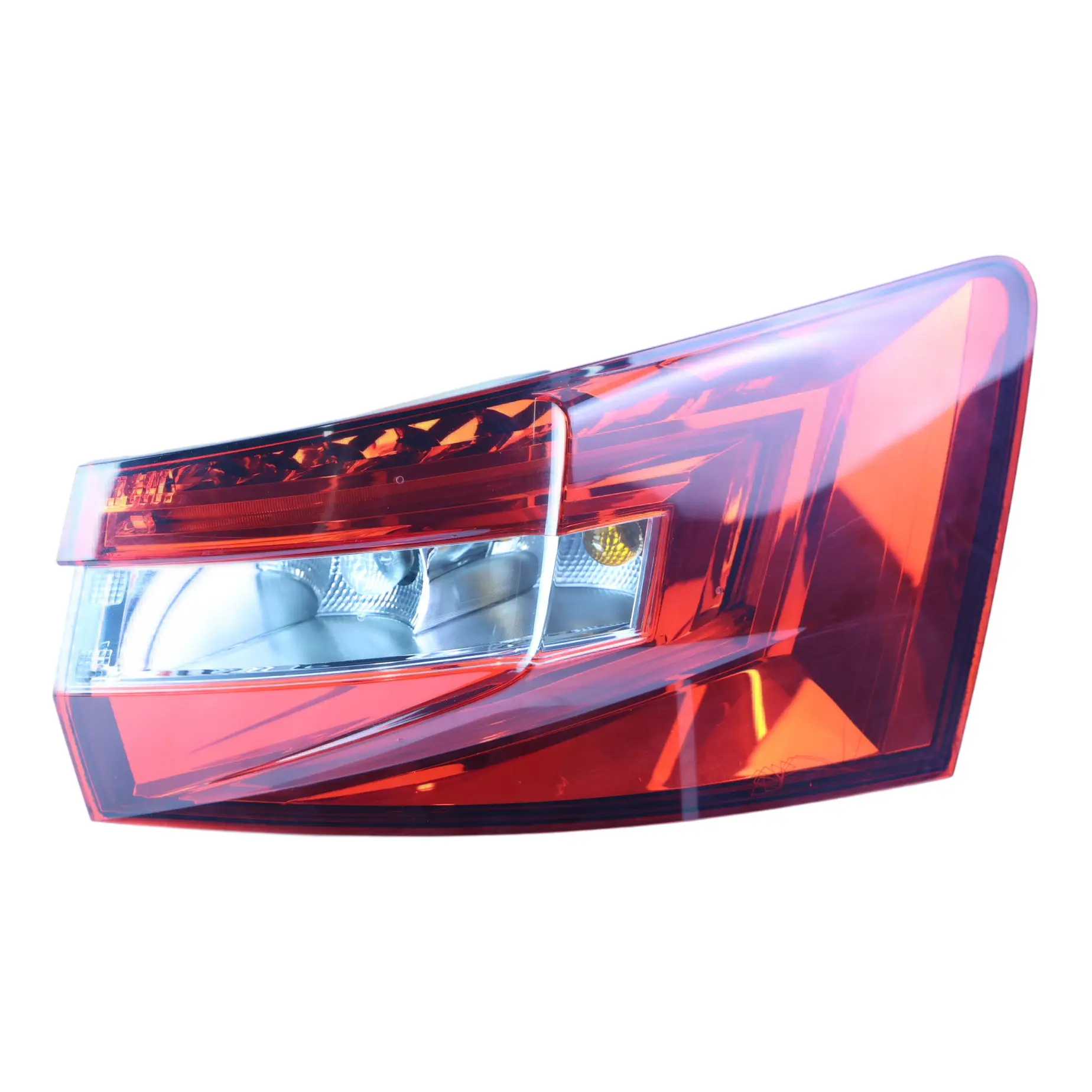 Skoda Superb 3V Piloto Trasero Exterior Derecho 3V9945208A
