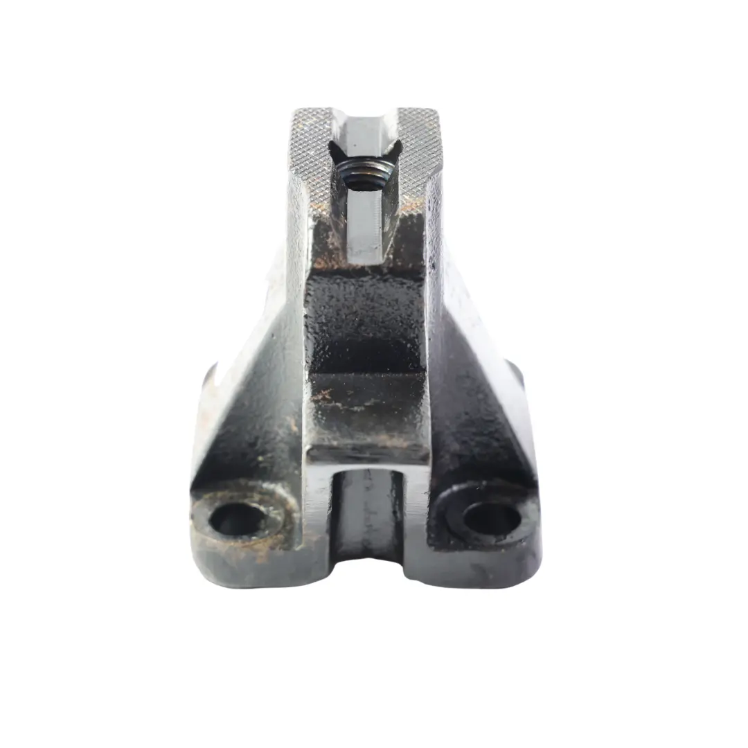 Mk6 Staffa Supporto Braccio Cambio 2.0 TDDi 1C15-7M125-AF per Ford Transit con numero di parte 4158400 Ford Transit Mk6 Staffa Supporto Braccio Cambio 2.0 TDDi 1C15-7M125-AF - SKU 4158400 - Numero di parte 4158400