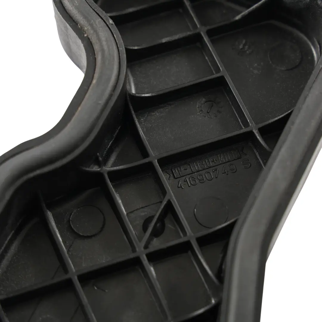 Zaślepka Osłona Korek Reflektora do Fiat Panda II o numerze 41690749 Fiat Panda II Zaślepka Osłona Korek Reflektora - SKU 41690749 - Numer Części 41690749