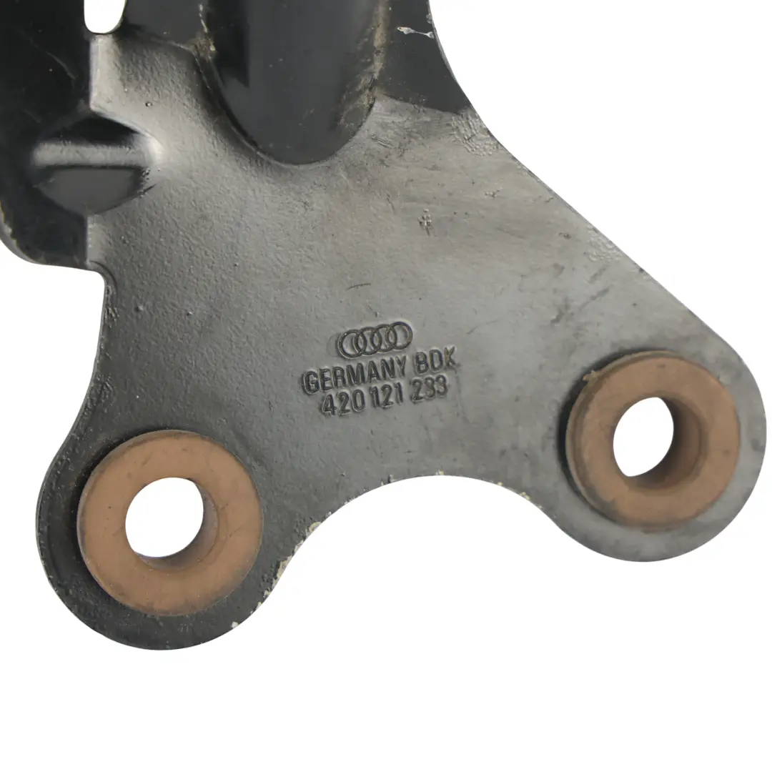 Radiator Support Mount Bracket Left N/S Side 4.2L Petrol to Audi R8 42 with Part number 420121233 Audi R8 42 Radiator Support Mount Bracket Left N/S Side 4.2L Petrol - SKU 420121233 - Part number 420121233
