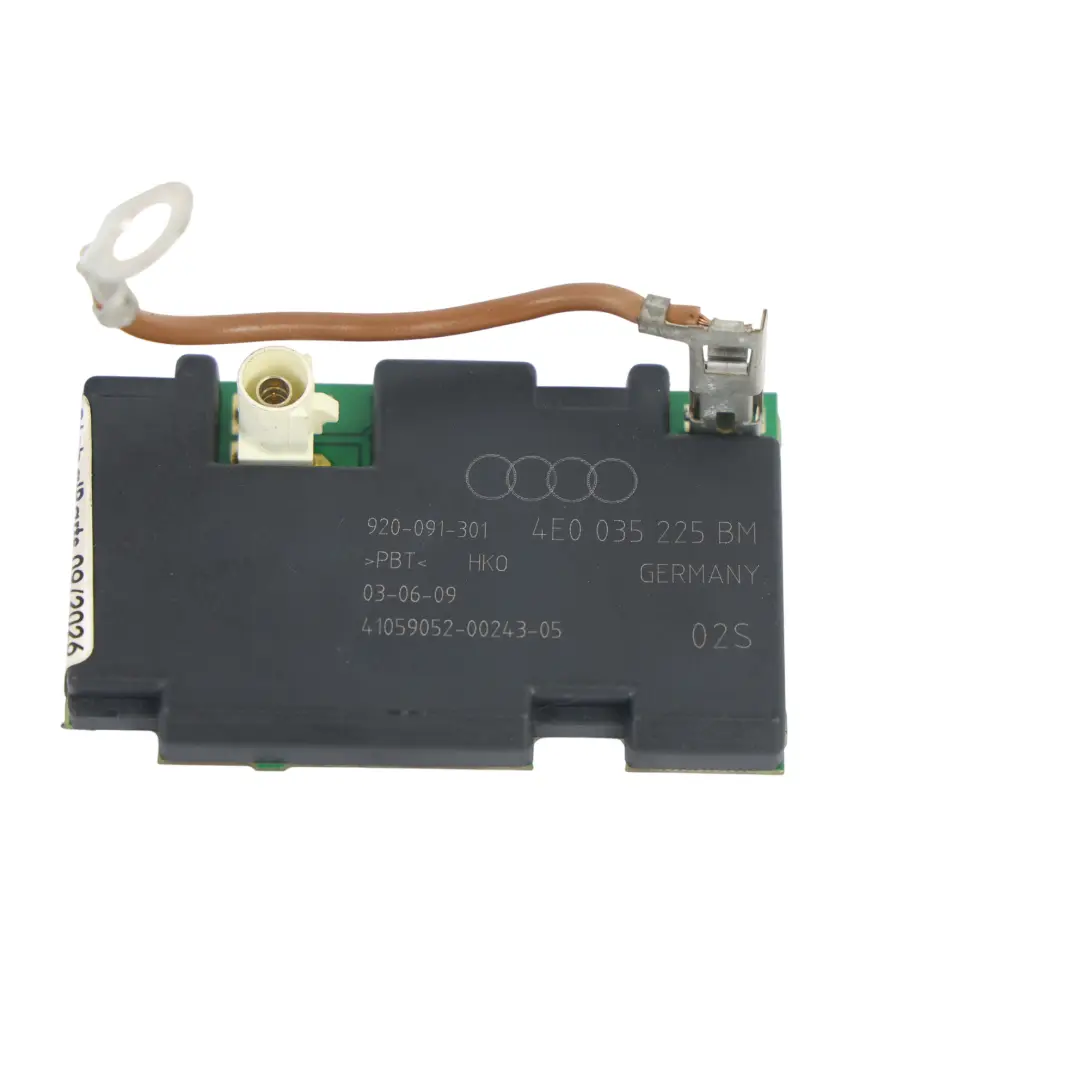 Amplificatore Antenna Modulo Radio Digitale Sinistro per Audi A8 D3 con numero di parte 4E0035225BM Audi A8 D3 Amplificatore Antenna Modulo Radio Digitale Sinistro - SKU 4E0035225BM - Numero di parte 4E0035225BM