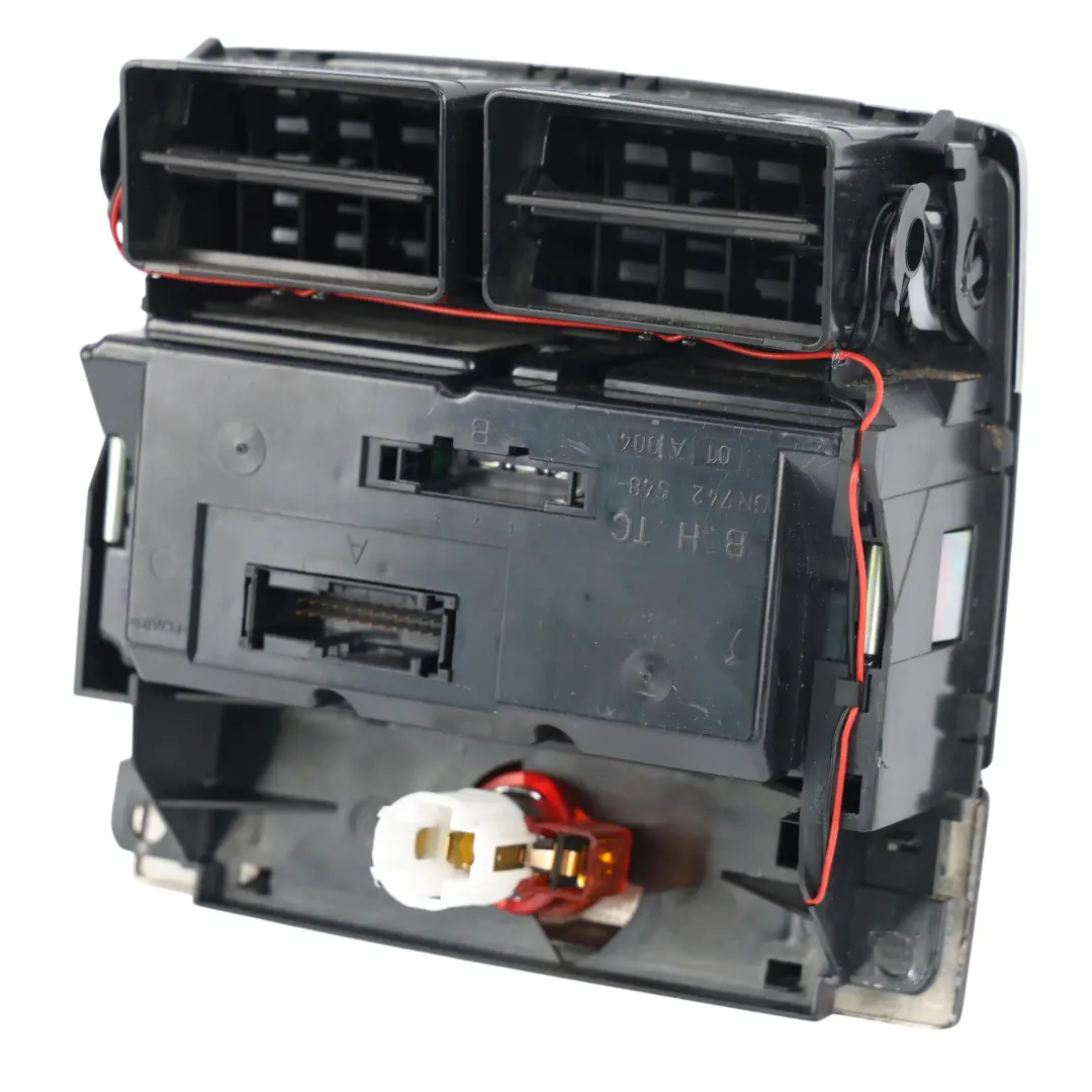 Rejilla Ventilación Consola Trasera Panel Clima para Audi A8 D3 con número de pieza 4E0819203B Audi A8 D3 Rejilla Ventilación Consola Trasera Panel Clima - SKU 4E0819203B - Número de pieza 4E0819203B