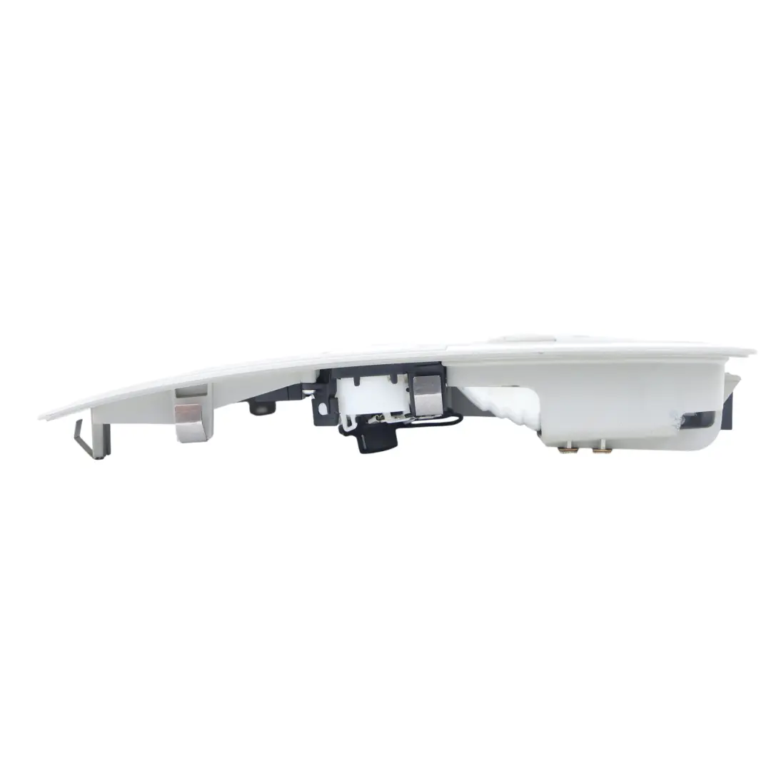 Luz Lectura Techo Interior Trasera para Audi A8 D3 con número de pieza 4E0947111AA Audi A8 D3 Luz Lectura Techo Interior Trasera - SKU 4E0947111AA - Número de pieza 4E0947111AA