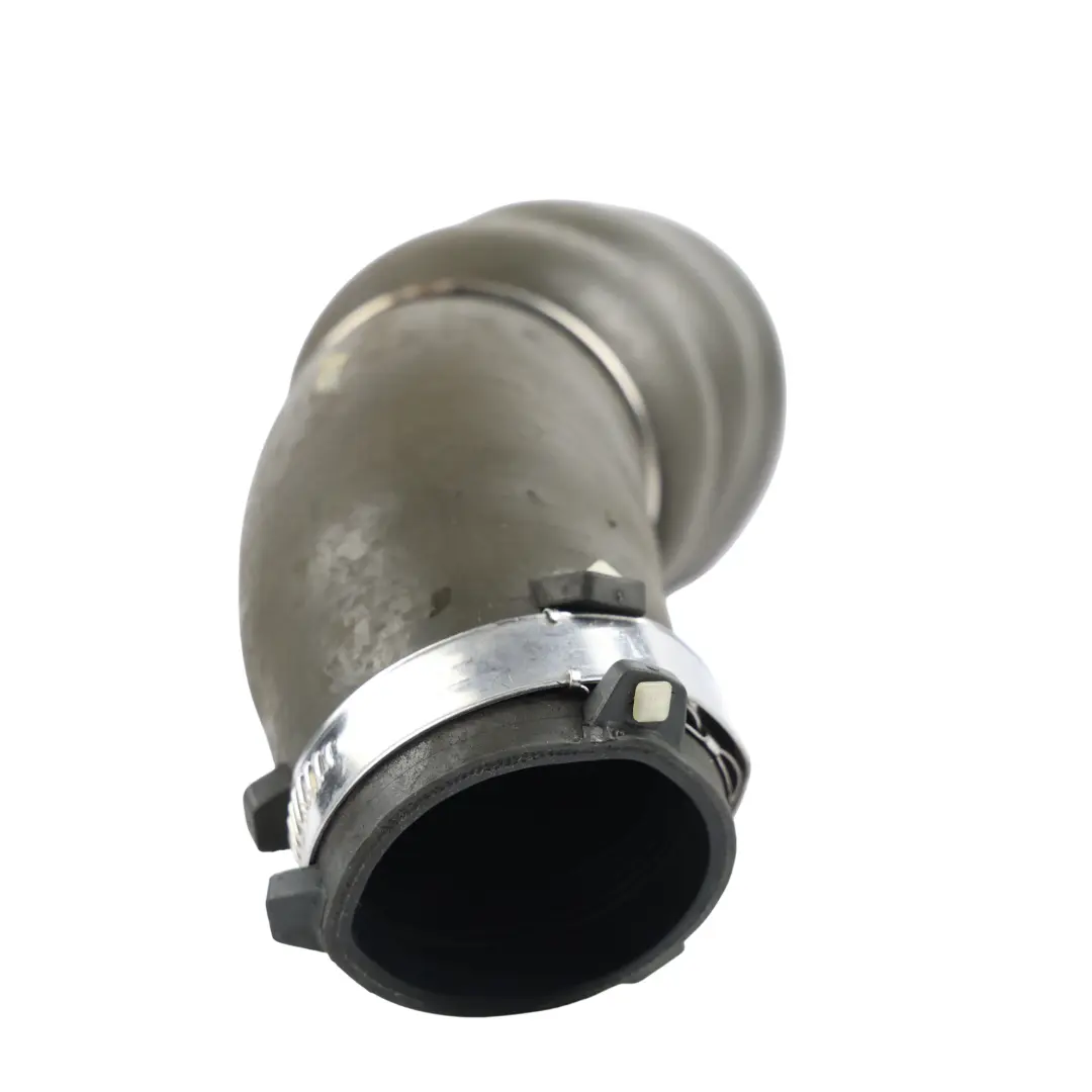 Manguito Tubo Intercooler Derecho 2.0 Diesel CAHA para Audi A6 C6 con número de pieza 4F0145738AE Audi A6 C6 Manguito Tubo Intercooler Derecho 2.0 Diesel CAHA - SKU 4F0145738AE - Número de pieza 4F0145738AE
