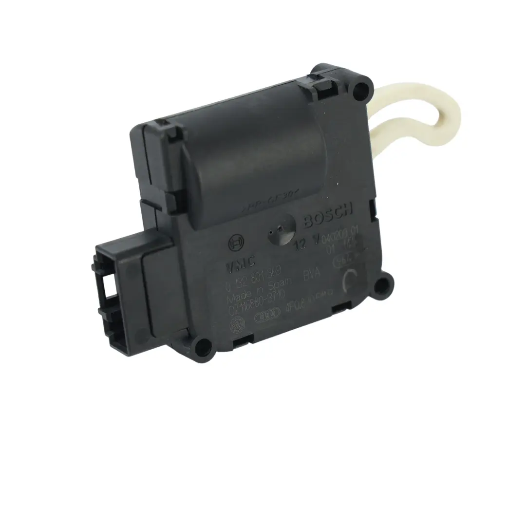 Silniczek Klapki Nawiewu Klimatyzacji do Audi A8 S8 D3 A6 C6 o numerze 4F0820511B Audi A8 S8 D3 A6 C6 Silniczek Klapki Nawiewu Klimatyzacji - SKU 4F0820511B-5 - Numer Części 4F0820511B