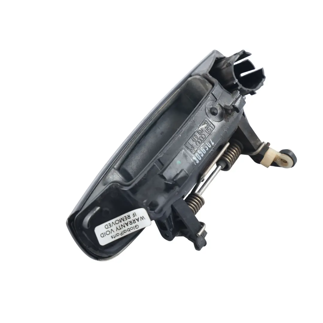 Klamka Drzwi Przednia Lewa Brilliant Black Y9B B do Audi A3 8P A6 C6 o numerze 4F0837207 Audi A3 8P A6 C6 Klamka Drzwi Przednia Lewa Brilliant Black Y9B B - SKU 4F0837207-BBL - Numer Części 4F0837207
