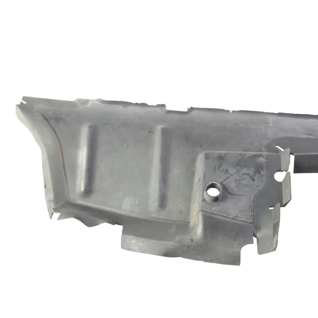 Kierownica Powietrza Chłodnicy Prawa do Audi A8 D4 o numerze 4H0121284D Audi A8 D4 Kierownica Powietrza Chłodnicy Prawa - SKU 4H0121284D - Numer Części 4H0121284D