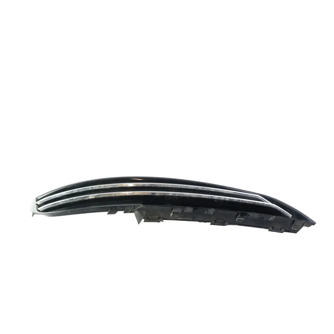 Moldura Rejilla Parachoques Delantero Derecho para Audi A8 D4 con número de pieza 4H0807680M Audi A8 D4 Moldura Rejilla Parachoques Delantero Derecho - SKU 4H0807680M - Número de pieza 4H0807680M