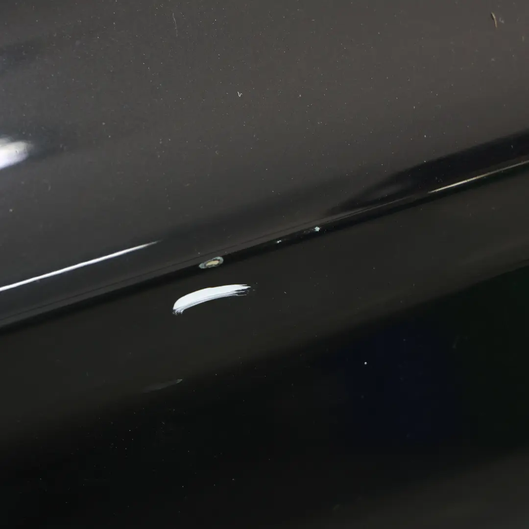 Türverkleidung Hinten Rechts Phantomschwarz Z9Y für Audi A8 D4 mit Teilenummer 4H0833052C Audi A8 D4 Türverkleidung Hinten Rechts Phantomschwarz Z9Y - SKU 4H0833052C-PHB - Teilenummer 4H0833052C