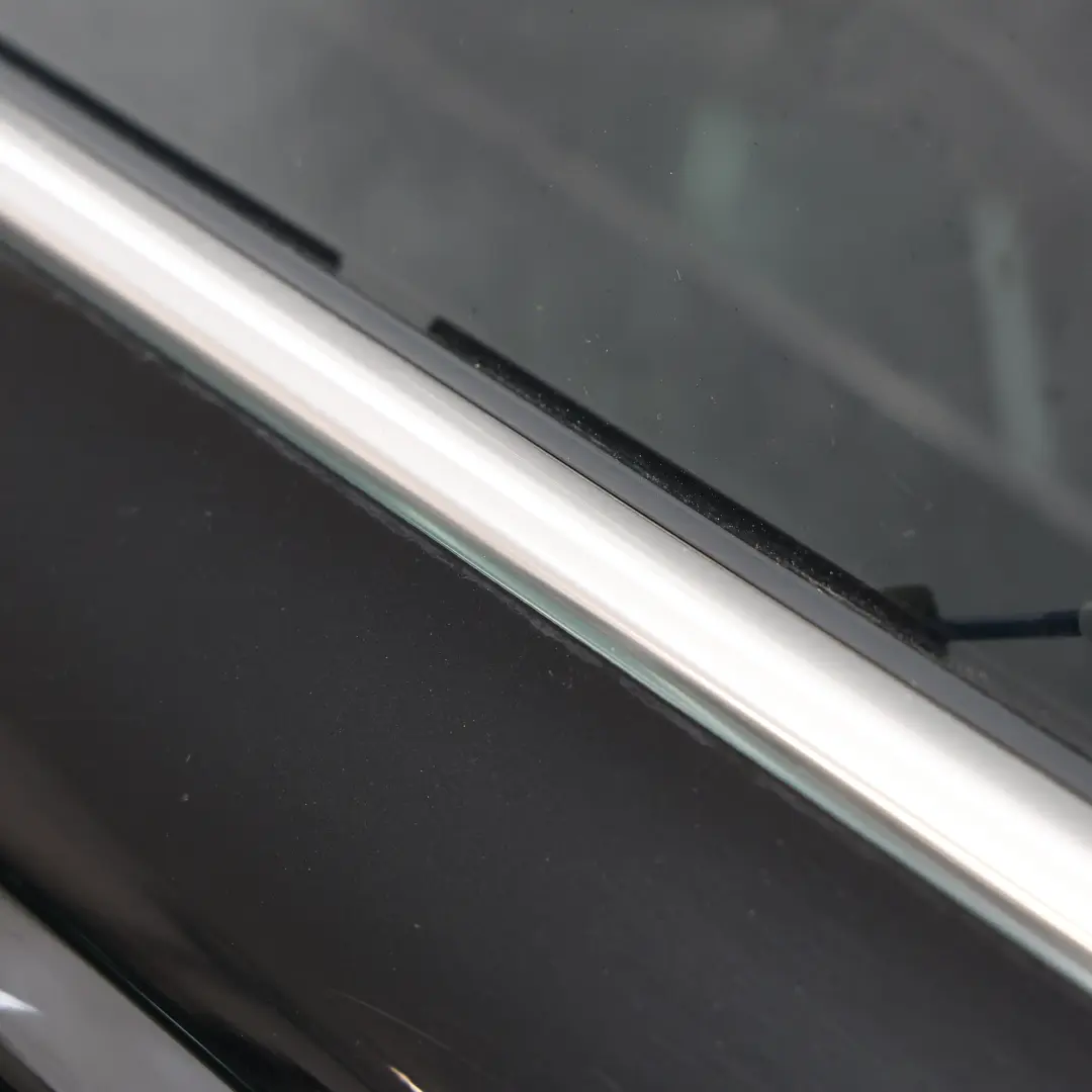 Audi A8 D4 Panel Cobertura Puerta Trasera Derecha Negro Phantom Z9Y - SKU 4H0833052C-PHB - Número de pieza 4H0833052C