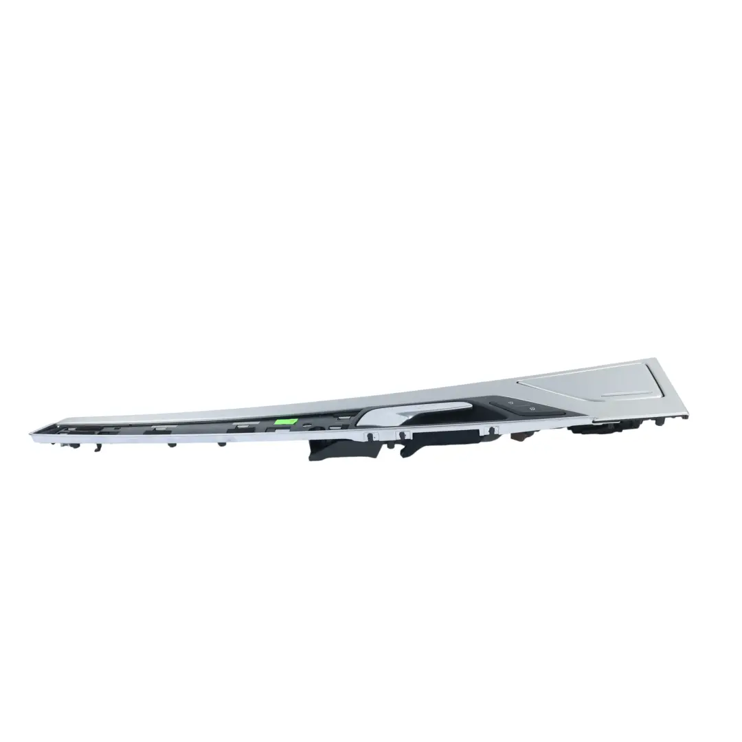 Moldura Puerta Trasera Aluminio Cepillado Derecha para Audi A8 4H D4 con número de pieza 4H0867470 Audi A8 4H D4 Moldura Puerta Trasera Aluminio Cepillado Derecha - SKU 4H0867470 - Número de pieza 4H0867470