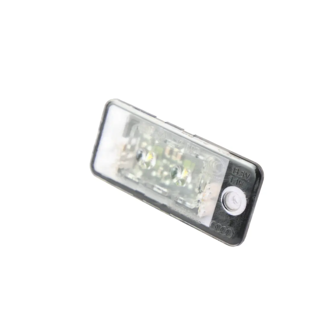 Audi A8 4H D4 Q7 4L Kennzeichenleuchte Hinten Rechts - SKU 4H0943022 - Teilenummer 4H0943022