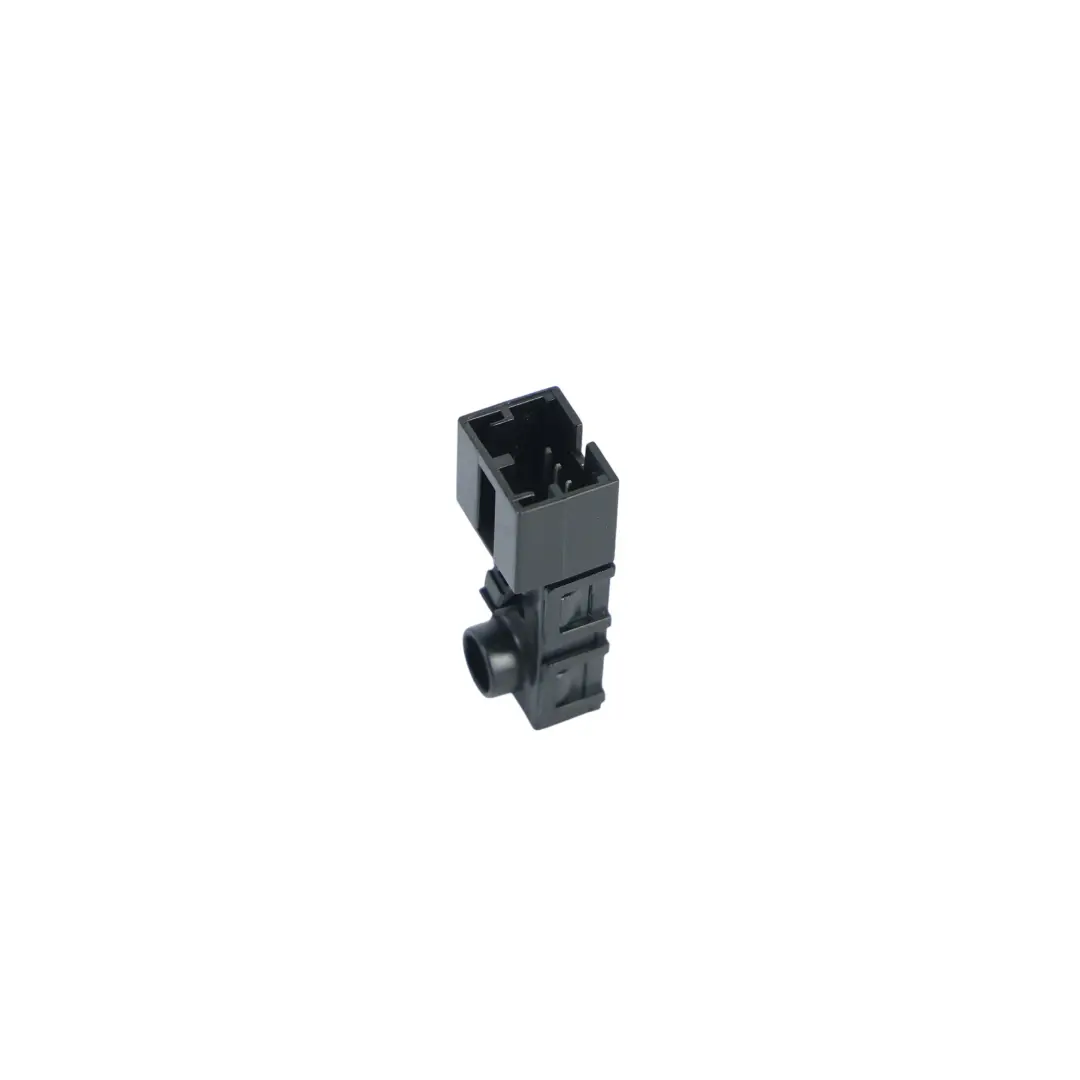 Lampka Oświetlenia Ambiente do Audi A6 C7 A8 D4 o numerze 4H0947355 Audi A6 C7 A8 D4 Lampka Oświetlenia Ambiente - SKU 4H0947355 - Numer Części 4H0947355