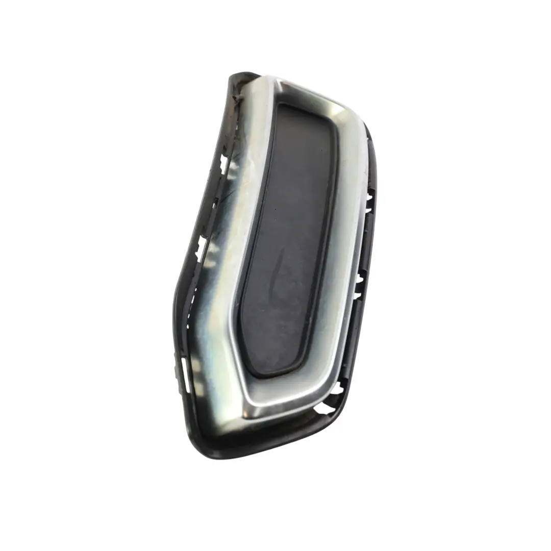 Audi A6 C8 Panel Cubierta Escape Parachoques Trasero Izquierdo - SKU 4K0807319A - Número de pieza 4K0807319A