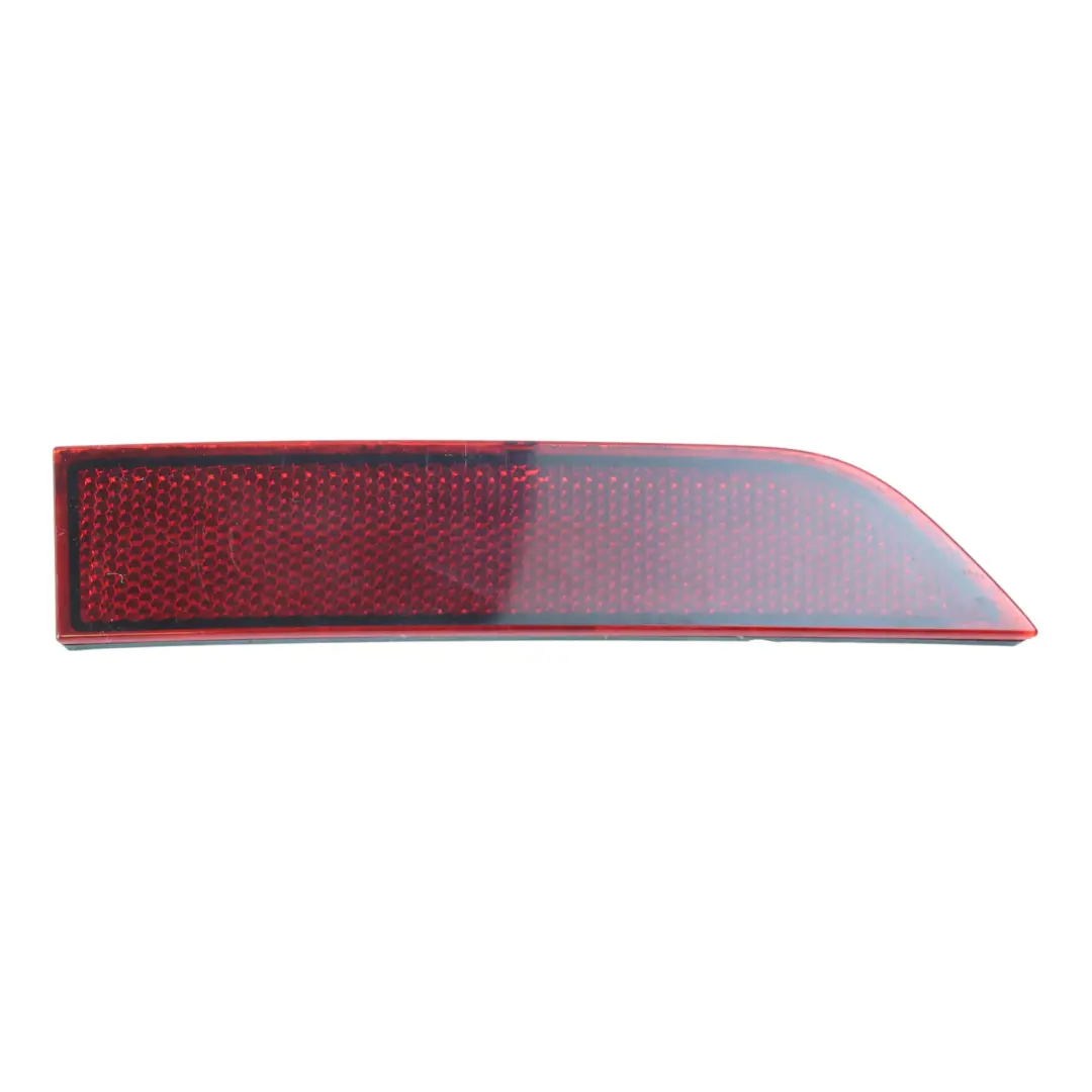 Rückstrahler Stoßstange Hinten Links Innen Rot für Audi A6 C8 mit Teilenummer 4K0945103A Audi A6 C8 Rückstrahler Stoßstange Hinten Links Innen Rot - SKU 4K0945103A - Teilenummer 4K0945103A