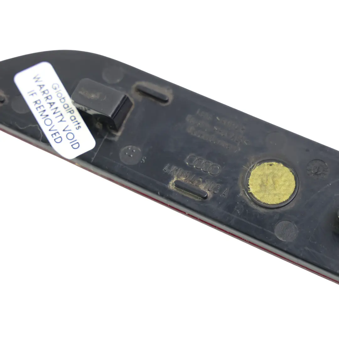 Rückstrahler Stoßstange Hinten Links Innen Rot für Audi A6 C8 mit Teilenummer 4K0945103A Audi A6 C8 Rückstrahler Stoßstange Hinten Links Innen Rot - SKU 4K0945103A - Teilenummer 4K0945103A