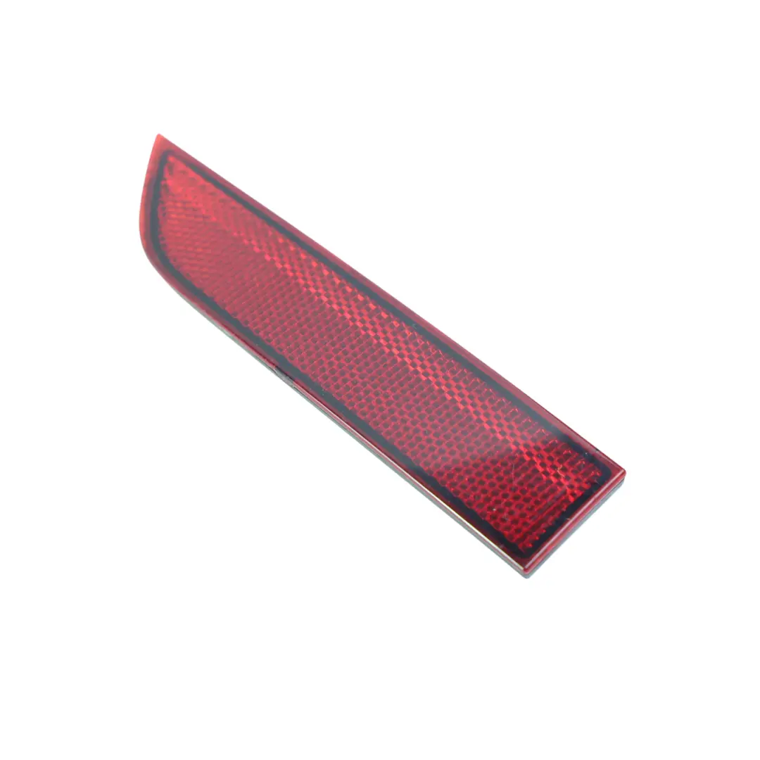 Rückstrahler Stoßstange Hinten Links Innen Rot für Audi A6 C8 mit Teilenummer 4K0945103A Audi A6 C8 Rückstrahler Stoßstange Hinten Links Innen Rot - SKU 4K0945103A - Teilenummer 4K0945103A