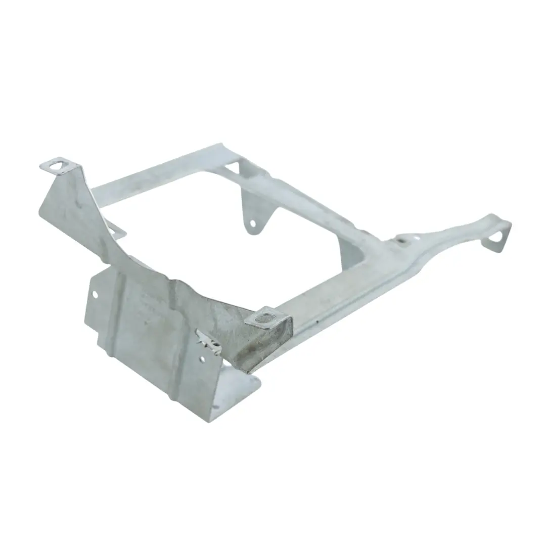 Uchwyt Mocowanie Sterownika Prawy Tył do Audi Q7 4L o numerze 4L0035209 Audi Q7 4L Uchwyt Mocowanie Sterownika Prawy Tył - SKU 4L0035209 - Numer Części 4L0035209