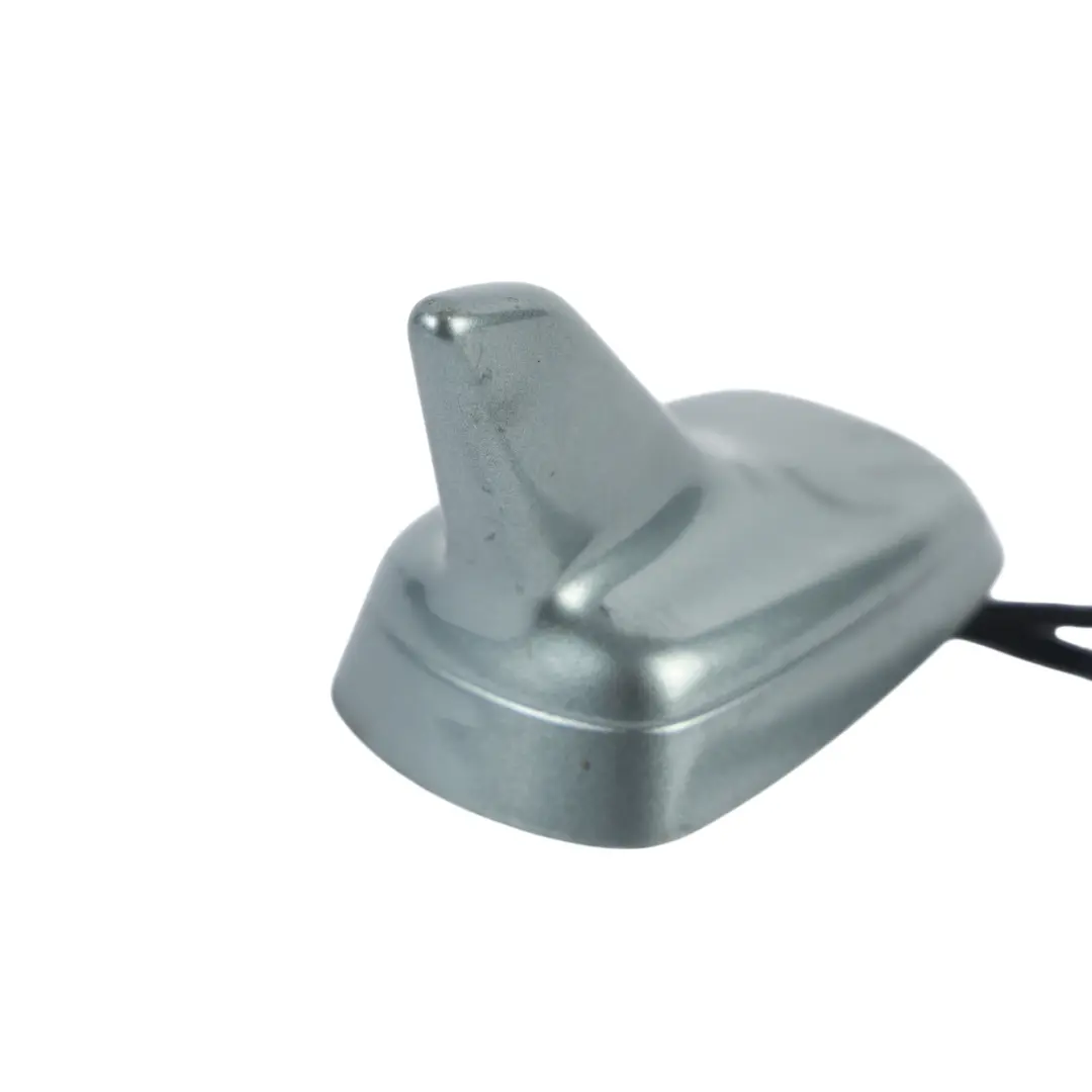 Antena Dachowa Rekin Condor Szary Metalik Y7E do Audi Q7 4L o numerze 4L0035503L Audi Q7 4L Antena Dachowa Rekin Condor Szary Metalik Y7E - SKU 4L0035503L-CGR - Numer Części 4L0035503L