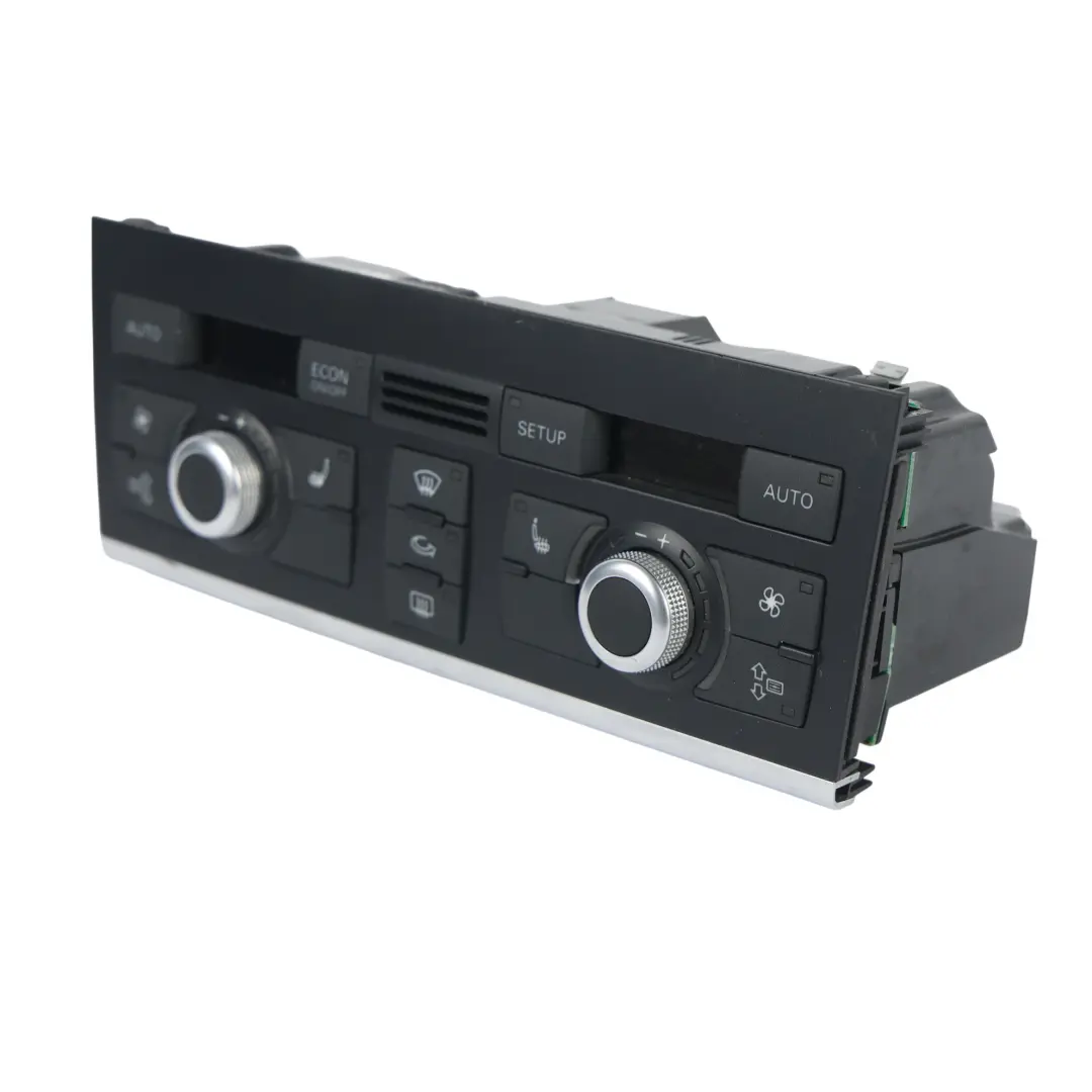 Panel Sterowania Klimatyzacji Nawiewu 4.2 Diesel do Audi Q7 4L o numerze 4L0820043L Audi Q7 4L Panel Sterowania Klimatyzacji Nawiewu 4.2 Diesel - SKU 4L0820043L - Numer Części 4L0820043L