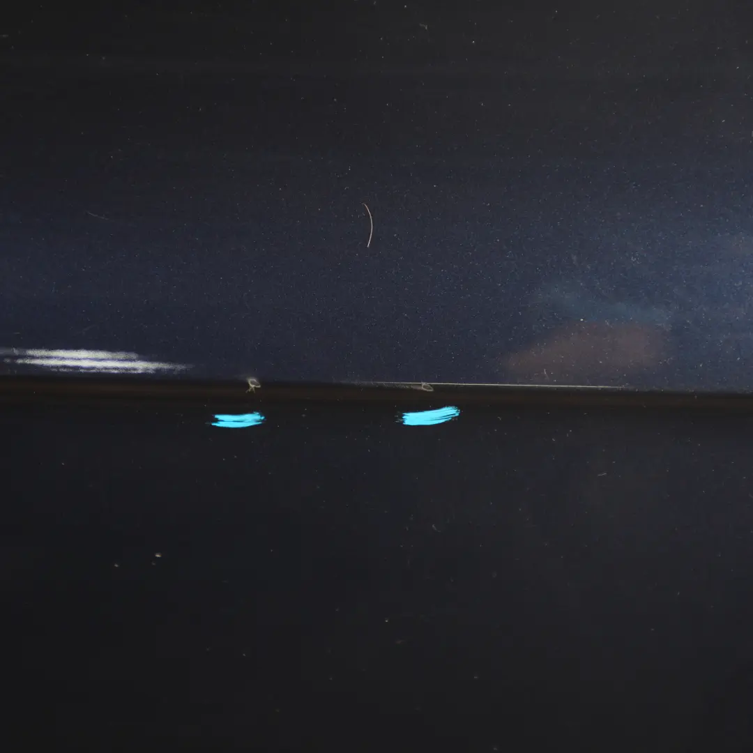 Door Rear Right O/S Covering Panel Mugello Blue Pearl Effect - Z5E to Audi Q7 4L with Part number 4L0833052 Audi Q7 4L Door Rear Right O/S Covering Panel Mugello Blue Pearl Effect - Z5E - SKU 4L0833052-MUB1 - Part number 4L0833052