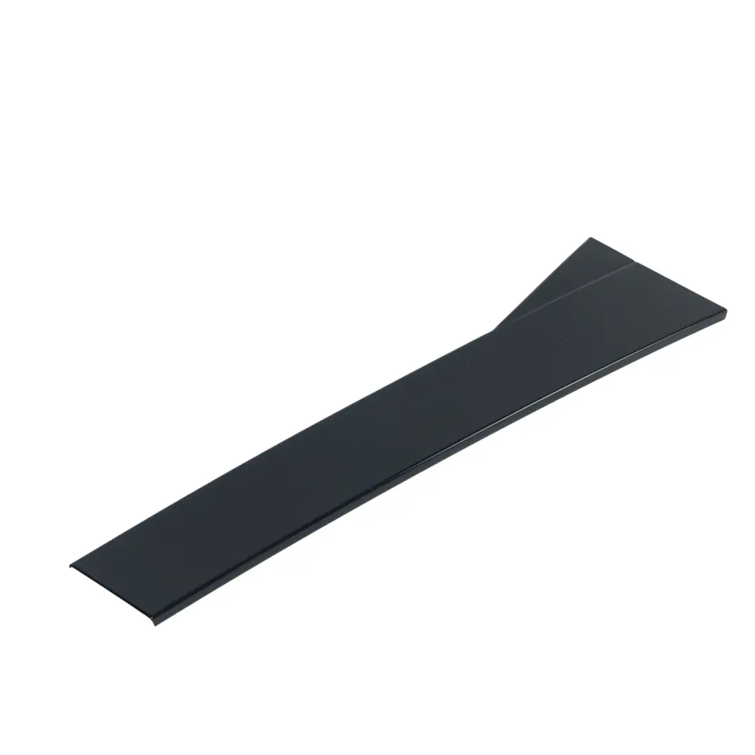 Osłona Słupka C Prawa Czarna Ramy Okna do Audi Q7 4L o numerze 4L0839904 Audi Q7 4L Osłona Słupka C Prawa Czarna Ramy Okna - SKU 4L0839904 - Numer Części 4L0839904