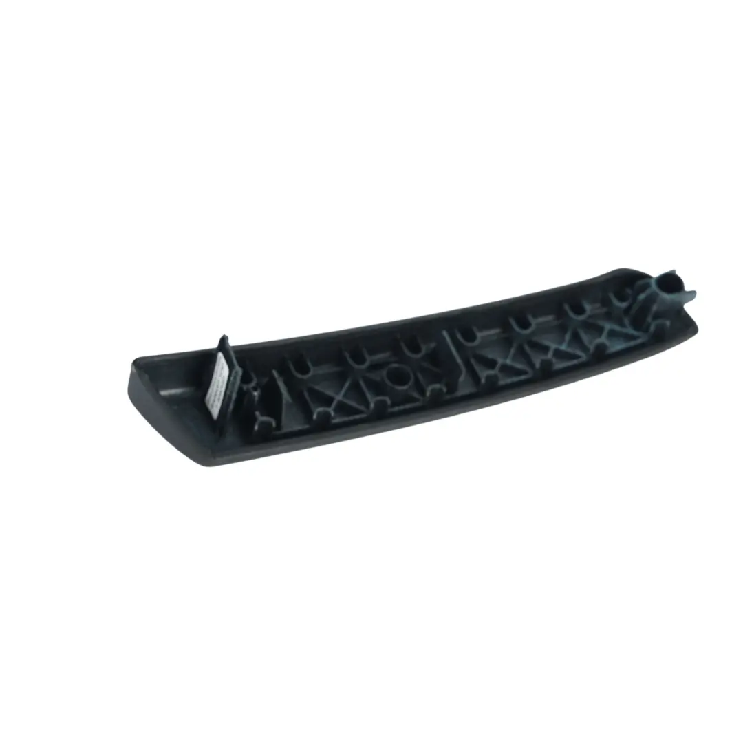 Tapicerka Drzwi Tylnych Prawych Czarna do Audi Q7 4L o numerze 4L0867396 Audi Q7 4L Tapicerka Drzwi Tylnych Prawych Czarna - SKU 4L0867396 - Numer Części 4L0867396