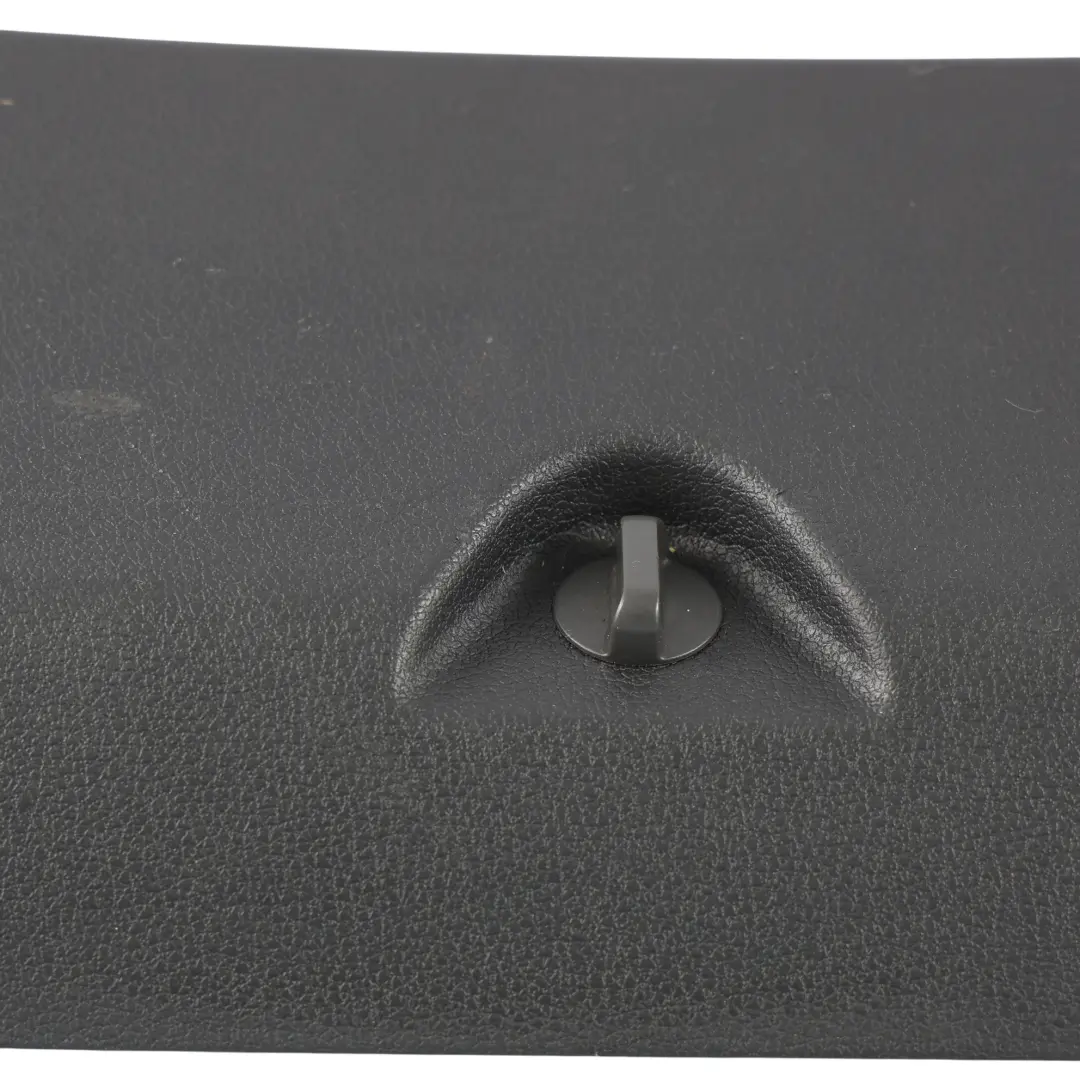 Audi Q7 4L Dolna Osłona Tapicerka Klapy Bagażnika - SKU 4L0867973D - Numer Części 4L0867973D