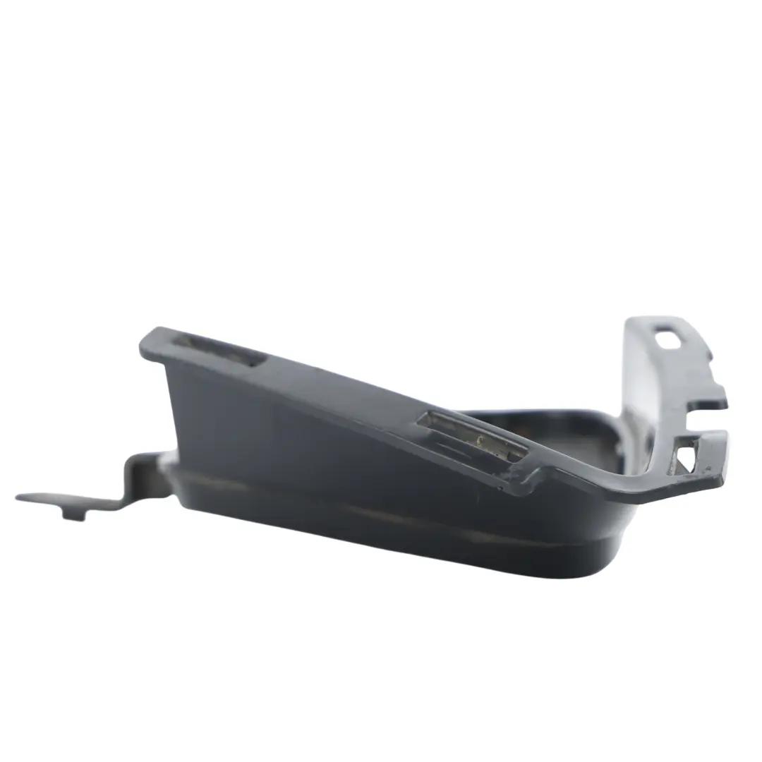 Coupé Copertura Condotto Aria Anteriore Destra Nera 8075495 per BMW F44 Gran con numero di parte 51118075496 BMW F44 Gran Coupé Copertura Condotto Aria Anteriore Destra Nera 8075495 - SKU 8075496 - Numero di parte 51118075496
