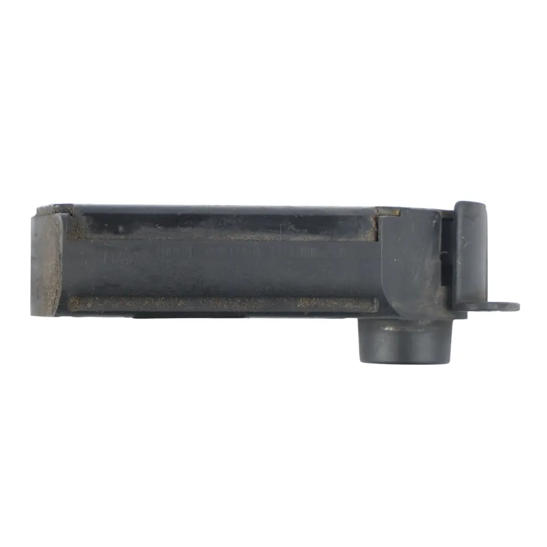 Heckklappen Schloss Links 7016047 für Land Rover Range Rover L322 mit Teilenummer 5124 Land Rover Range Rover L322 Heckklappen Schloss Links 7016047 - SKU 5124-7016047 - Teilenummer 5124