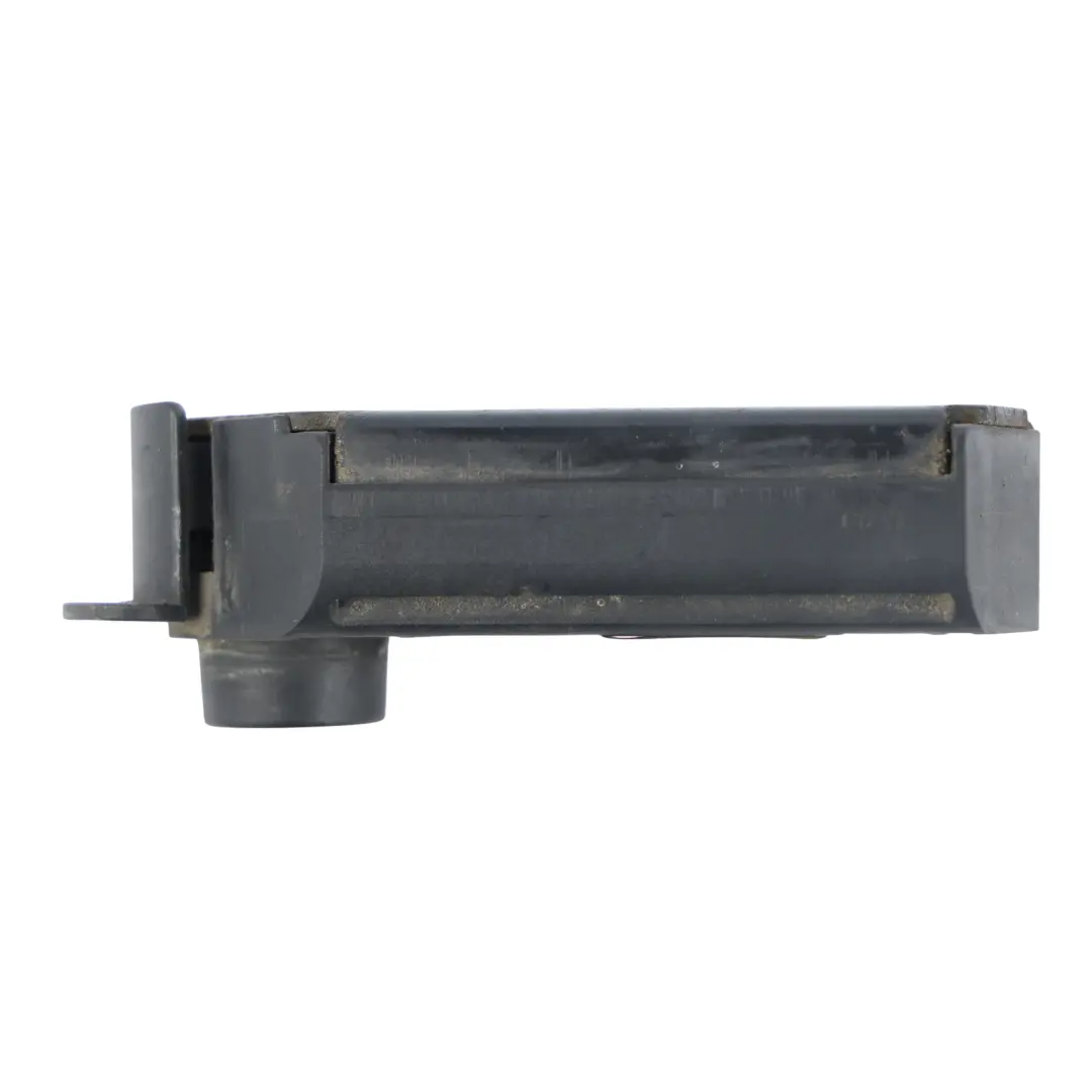 Land Rover Range Rover L322 Tailgate Boot Trunk Lock Catch Right O/S 7016048 - SKU 5124-7016048 - Part number 5124