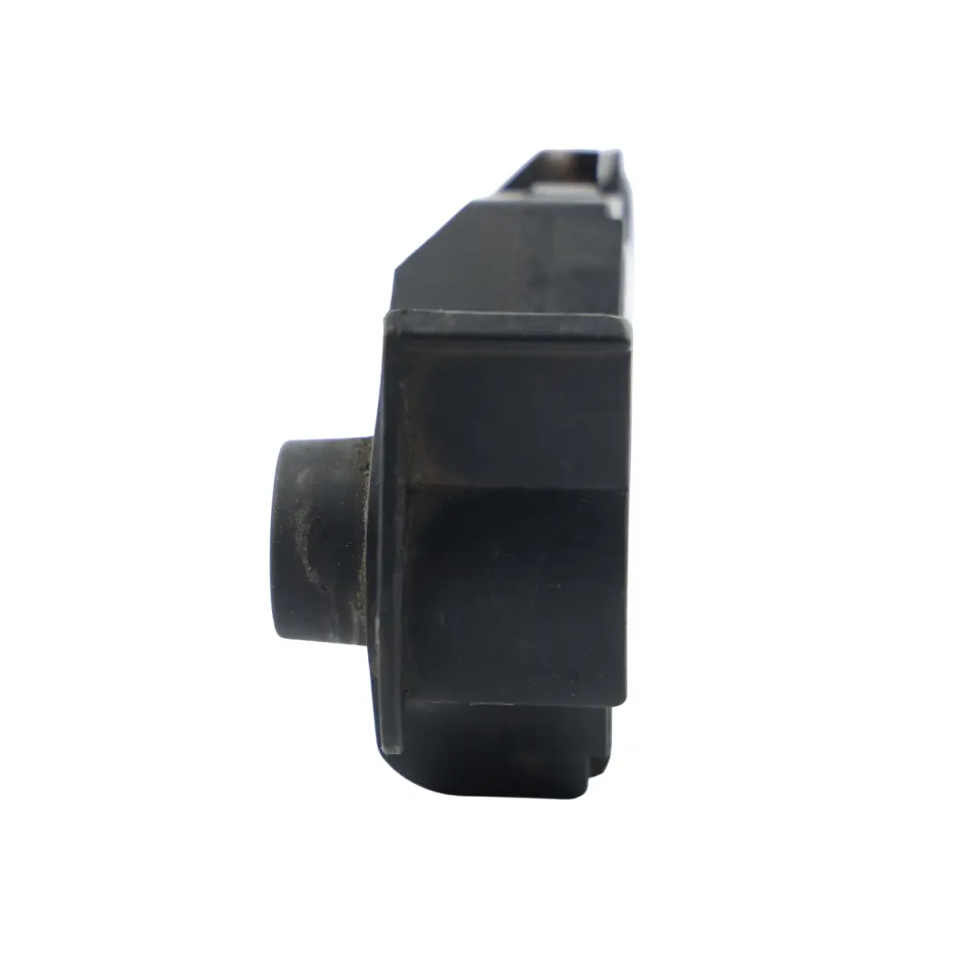 Land Rover Range Rover L322 Serratura Portellone Destro 7016048 - SKU 5124-7016048 - Numero di parte 5124