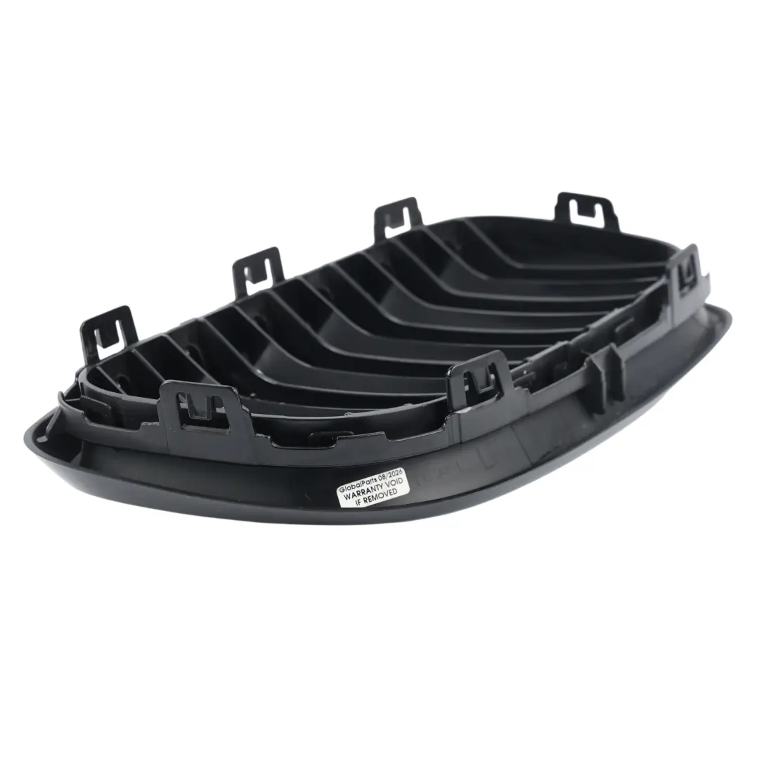 Atrapa Nerka Przednia Zderzaka Lewa do BMW F22 o numerze 5A3D003 BMW F22 Atrapa Nerka Przednia Zderzaka Lewa - SKU 5A3D003 - Numer Części 5A3D003