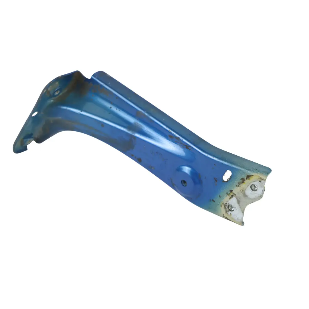 Mk3 Front Fender Wing Bracket Front Left N/S Side Race Blue - F5W to Skoda Octavia with Part number 5E0821141 Skoda Octavia Mk3 Front Fender Wing Bracket Front Left N/S Side Race Blue - F5W - SKU 5E0821141-RAB - Part number 5E0821141